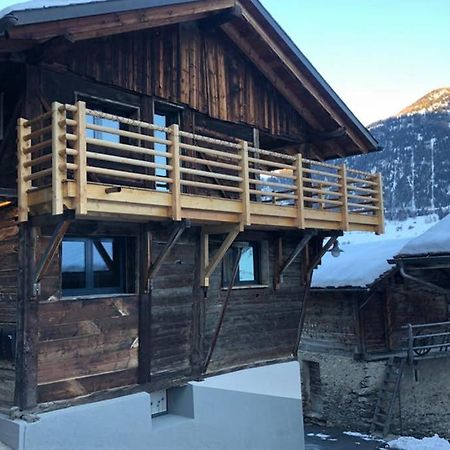Grand Appartement Avec Terrasse A Chez-Les-Reuses Orsières Exteriér fotografie