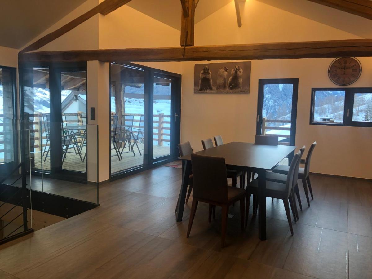 Grand Appartement Avec Terrasse A Chez-Les-Reuses Orsières Exteriér fotografie